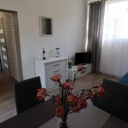 Paradiso Park 3*