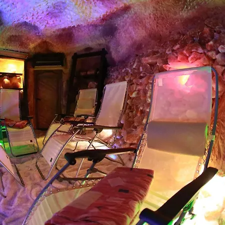 Resort Paradiso Park 3*