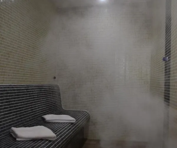 Paradiso Park Resort 3*